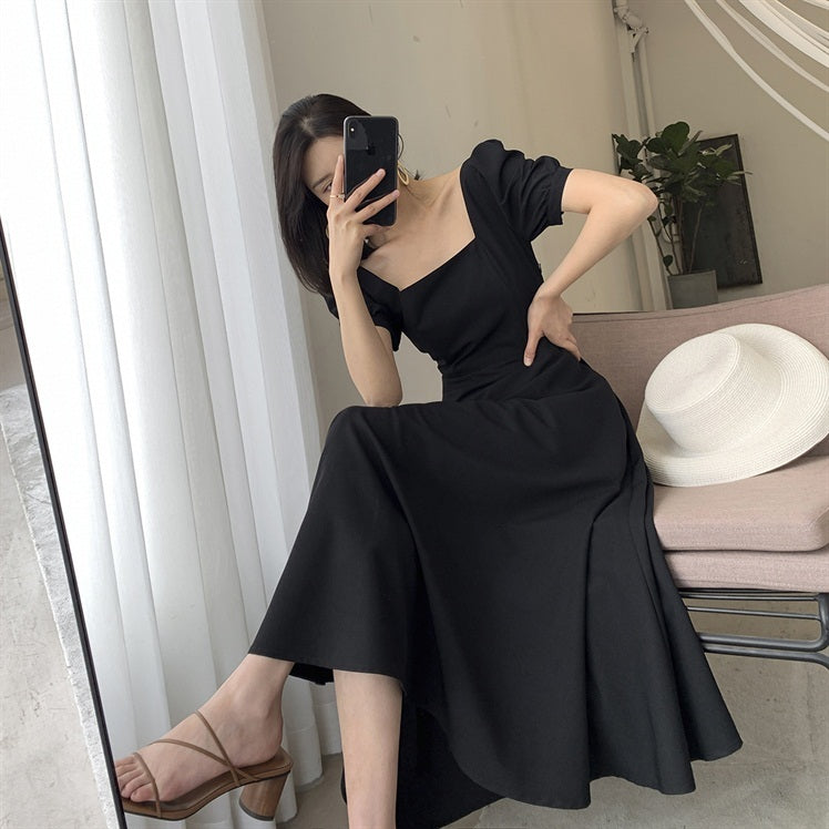 Square neck puff sleeve dress